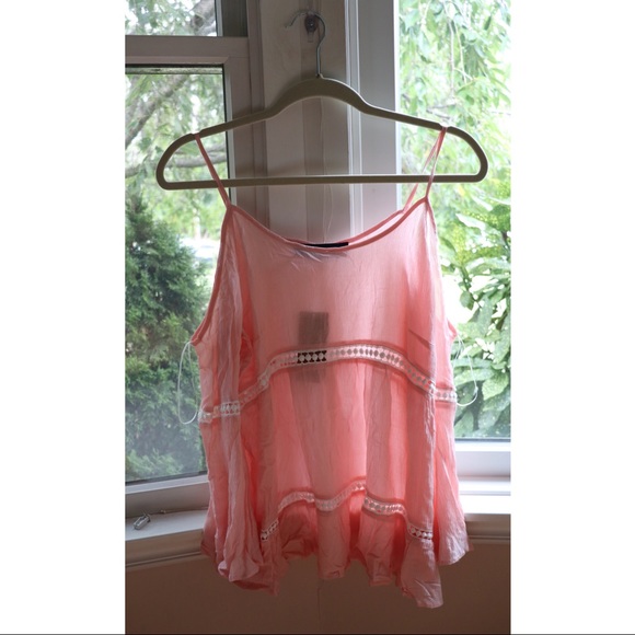 Francesca’s Pink Cold Shoulder Top- never worn- SM - Picture 1 of 4